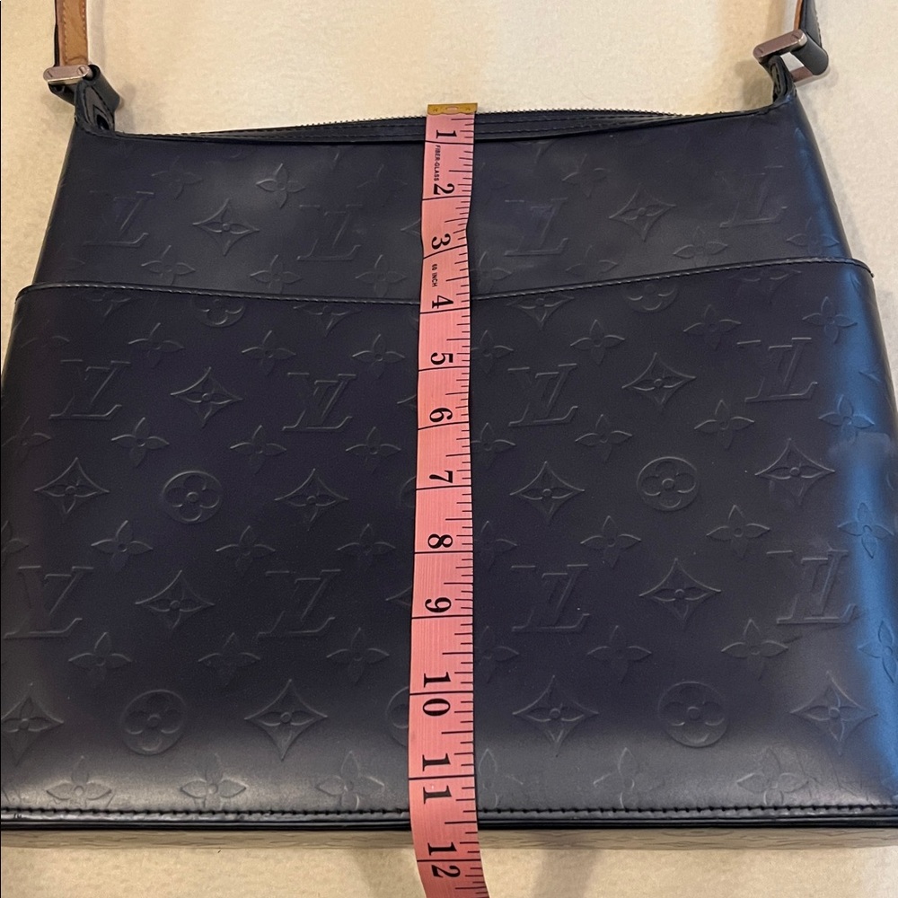 Louis Vuitton Leather Crossbody Bag - Picture 7 of 12